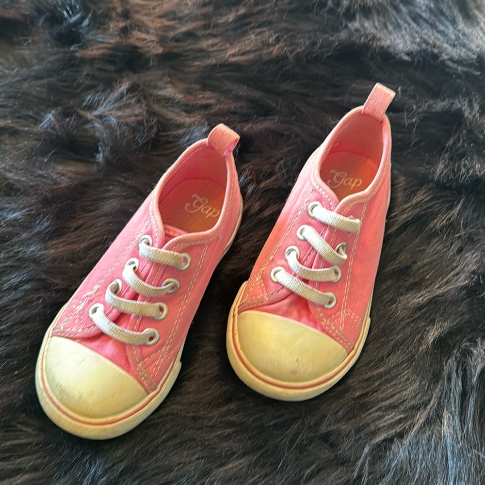 GAP Baby Pink Shoes